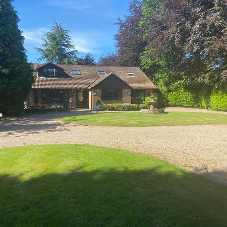 Barncroft Luxury Bed & Breakfast Solihull Eksteriør billede