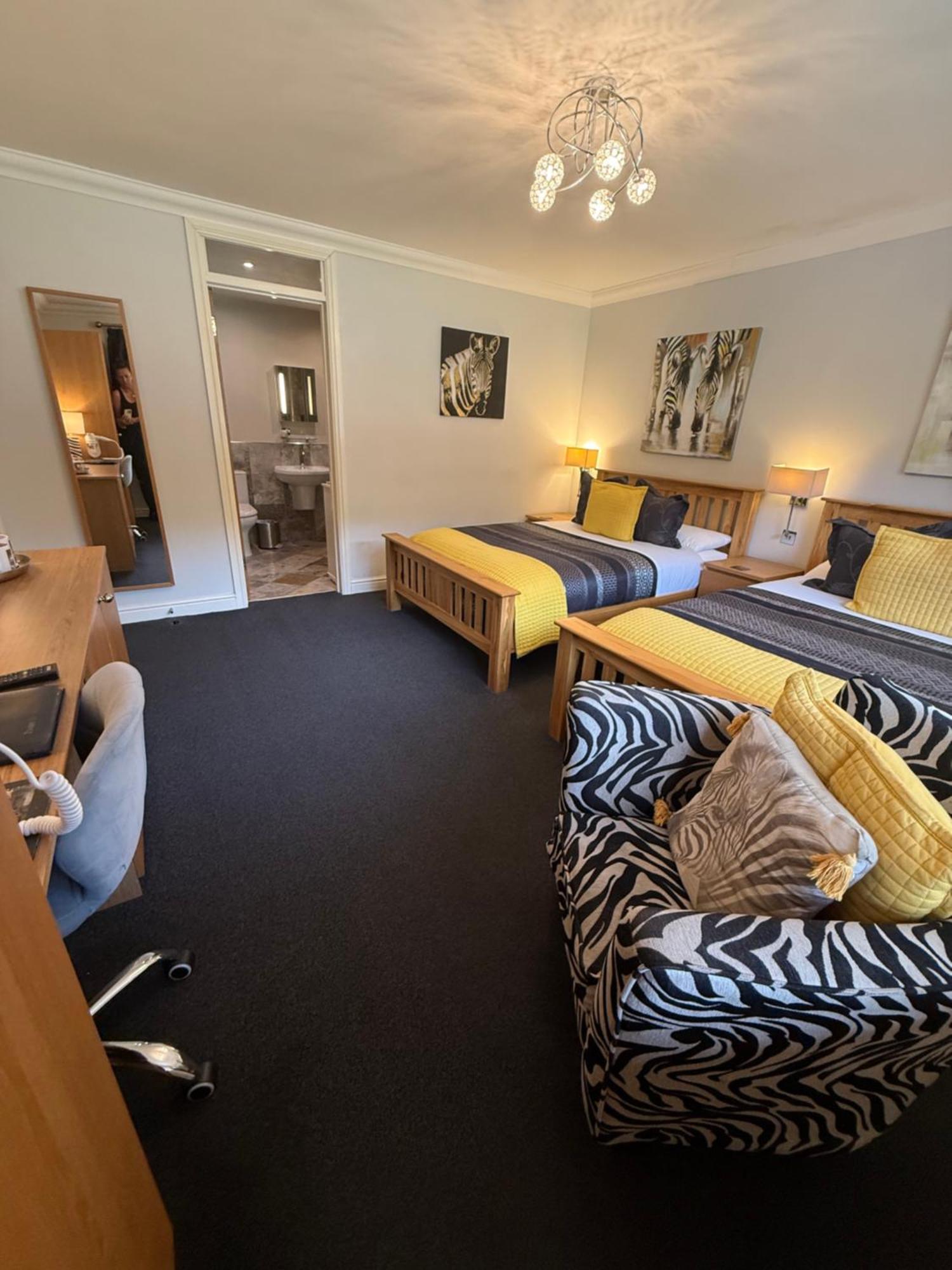 Barncroft Luxury Bed & Breakfast Solihull Eksteriør billede