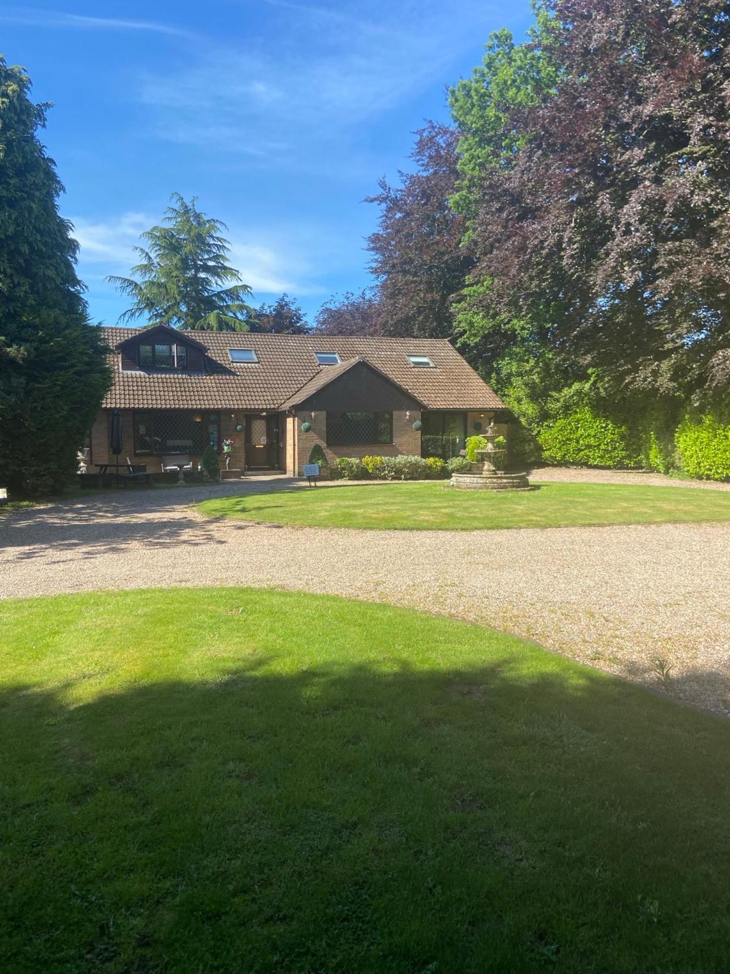 Barncroft Luxury Bed & Breakfast Solihull Eksteriør billede