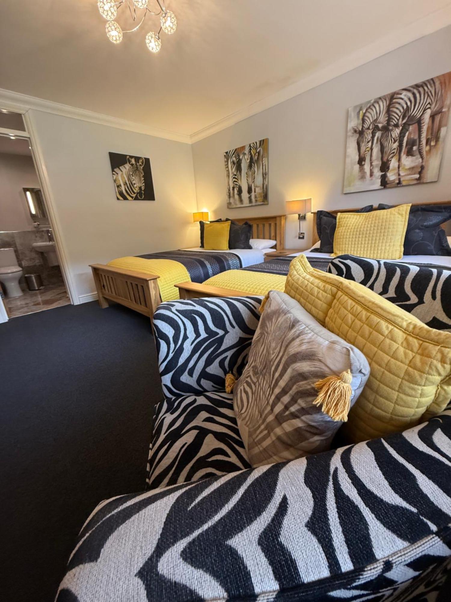 Barncroft Luxury Bed & Breakfast Solihull Eksteriør billede